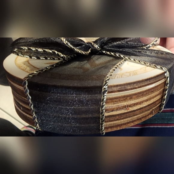 NEW NEVER OPENED SET OF WOOD COASTERS - Picture 2 of 5